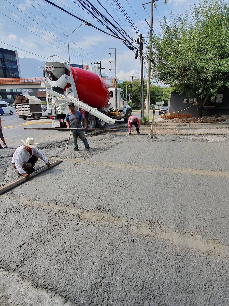 Colado de losa de concreto en obra